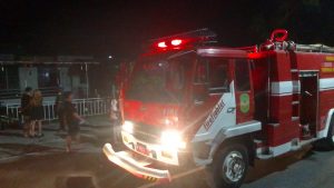 Rumah Makan Ayam Geprek Jalan Basuki Rahmat Tanjungpinang Terbakar