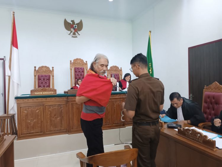 Korban KDRT WNA Singapura Kecewa Tuntutan Jaksa Hanya 10 Bulan Penjara