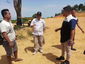 Satpol PP Bintan Cabut Segel di Lahan PT Putra Karya Bintan