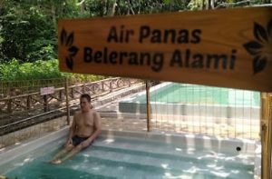 Pemandian Air Panas Jadi Daya Tarik Wisata di Lingga
