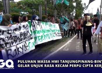 Puluhan Massa HMI Tanjungpinang-Bintan Gelar Unjuk Rasa Kecam Perpu Cipta Kerja