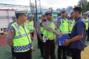 Polresta Tanjungpinang Kumpulkan Donasi untuk Korban Longsor Natuna