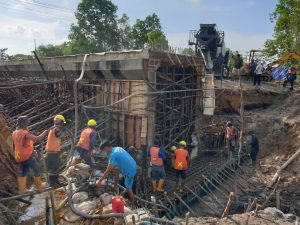 Pengerjaan Jalan yang Amblas di Desa Busung Capai 70 Persen