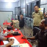 Warga Terus Berdatangan ke Posko Informasi Korban Tenggelam SB. Evelyn Calisca 01