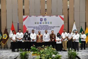 Bupati Bintan Hadiri Rakor Evaluasi APBD