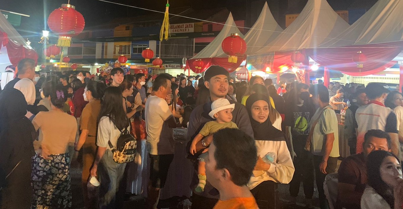 Antusiasnya Warga Tanjungpinang Saksikan Festival Budaya Tionghoa 2023