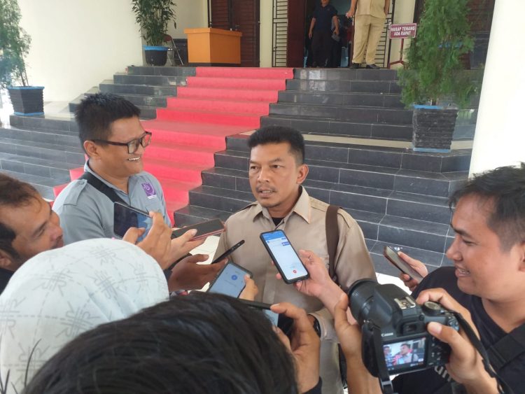DPC PDI Perjuangan Bintan Sayangkan Aksi Walk Out Anggota Dewan saat Paripurna