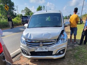 Tabrakan Beruntun Libatkan 4 Mobil Terjadi di Jalan Lintas Barat Bintan