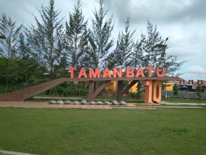 Taman Batu 10 Tepat Favorit Warga Tanjungpinang Bersantai