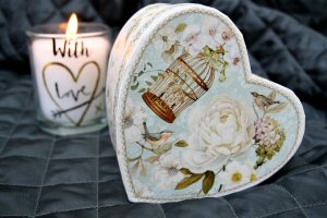 Ramalan Shio, Asmara Ayam, Anjing dan Babi Pastikan Urusan Pekerjaan dan Cintamu Seimbang