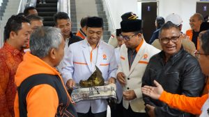 Hadiri Tasyakuran ke 21, Presiden PKS Ahmad Syaikhu Tiba di Batam
