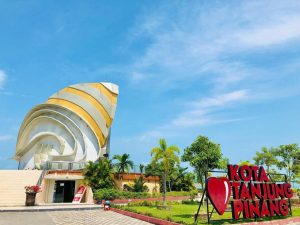 Gedung Gonggong, Ikon Unik Wisata di Tanjungpinang