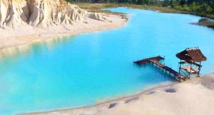 Destinasi Wisata di Bintan, Ada Gurun Pasir dan Danau Biru di Desa Busung