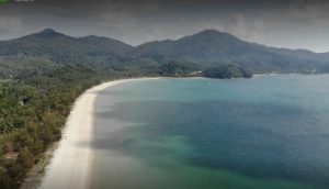 Pantai Padang Melang, Kepingan Surga di Anambas