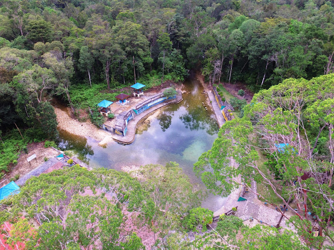 Wisata Pemandian Lubuk Papan Daik, Kolam Pemandiaan Kerajaan Daik Lingga