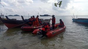 Tim SAR Gabungan Cari Nelayan Hilang di Perairan Kawal Bintan