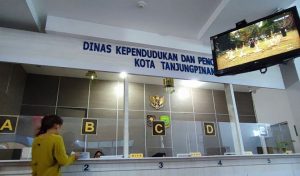 Oknum Honorer Disdukcapil Dilaporkan, Wan Samsi: Kalau Betulan Saya Tindak