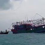 Nelayan Usir Puluhan Kapal Pukat Mayang di Perairan Mapur Bintan