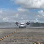Pendaratan Wings Air Rute Pekanbaru-Tanjungpinang Disambut Water Salute