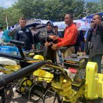 Wali Kota Rahma Serahkan Alat Bantu Usaha Kelompok Tani di Tanjungpinang