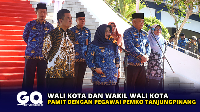 Wali Kota dan Wakil Wali Kota Pamit dengan Pegawai Pemko Tanjungpinang