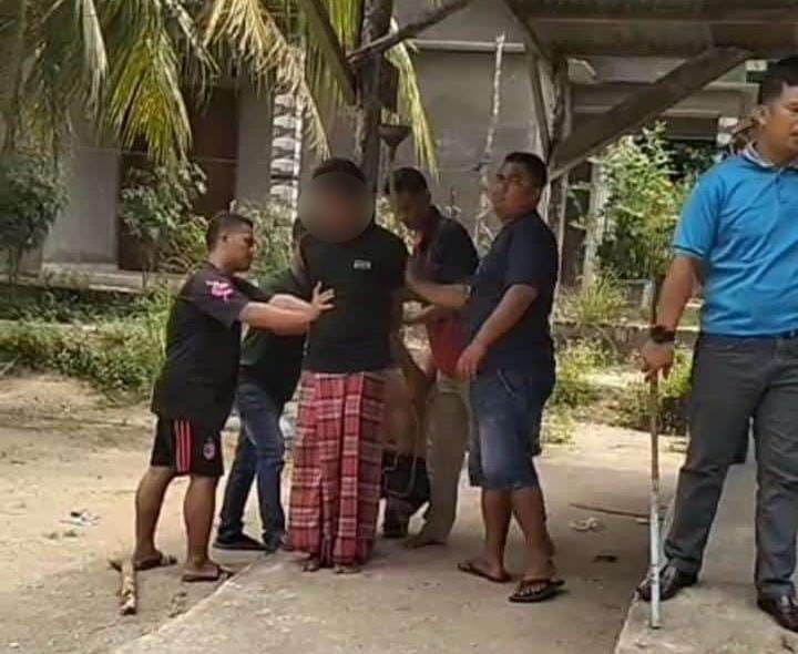 Kakek di Karimun Bersimbah Darah Dibacok Cucunya