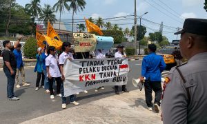 Demo Mahasiswa PMII Tanjungpinang: Ada Dugaan KKN di Proyek Gedung Pos Pengawas Perikanan