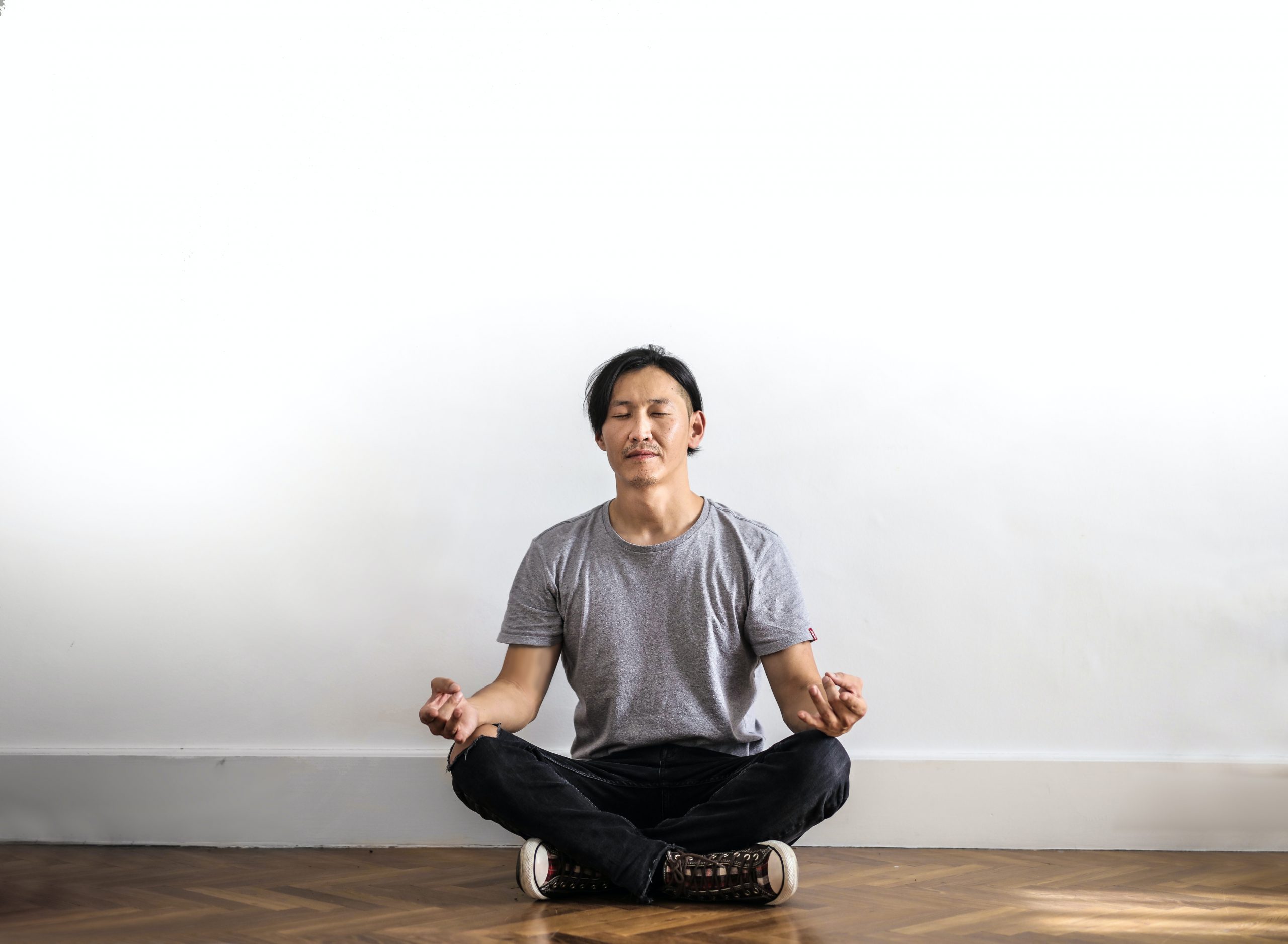Ramalan Zodiak Scorpio 10 September 2023, Kamu harus lakukan Meditasi dan Yoga.