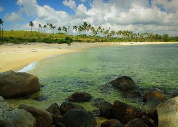 Pantai Senggiling, Wisata Pantai yang Eksotis di Pulau Bintan