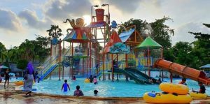 Serunya Liburan di Areca Water Park Tanjungpinang, Banyak Wahana Air