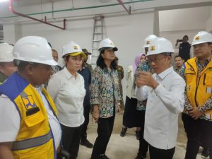 PJ Wako bersama Dirjen Cipta Karya dan Anggota DPR RI Tinjau Pasar Baru Tanjungpinang