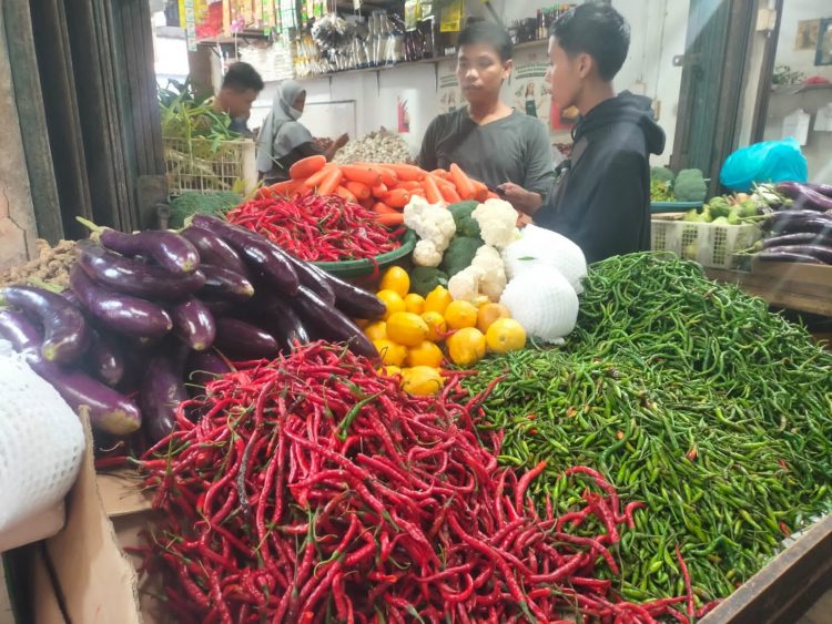 Daftar Harga Bahan Pokok Bawang dan Cabai di Tanjungpinang, Rabu 22 November 2023