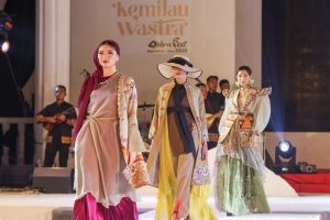 Kemilau Wastra Kepri Warnai Malam Puncak Dekra Fest 2023