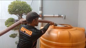 BPBD Tanjungpinang Siapkan Air Bersih untuk Masyarakat Gang Nila