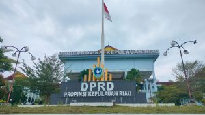 Gaji Honorer Setwan DPRD Kepri Diduga Dikorupsi