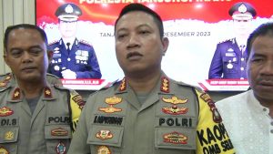 Polisi : Nyalakan Kembang Api Boleh, Tapi Harus Ada Izin