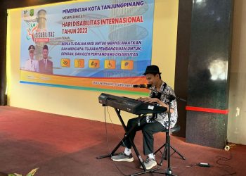 Muhammad Wiratama, Siswa Disabilitas Bersuara Merdu Buat Penonton Terpukau.