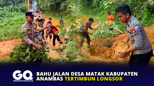 Bahu Jalan Desa Matak Kabupaten Anambas Tertimbun Longsor