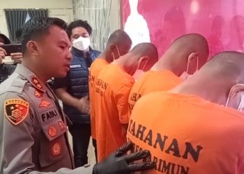 Polisi Tangkap 4 Pengedar Narkoba di Karimun, Salah Satunya ASN.