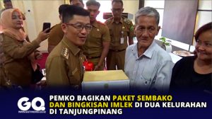 Pemko Bagikan Paket Sembako dan Bingkisan Imlek di Dua Kelurahan di Tanjungpinang