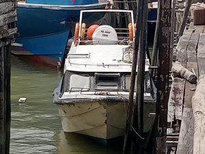 Speed Boat SB Solop Indan dan SB Giam Mas Tabrakan di Pelabuhan STG Karimun