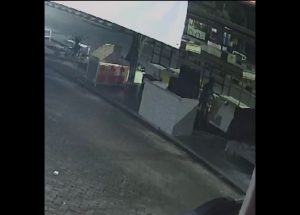 Viral di Medsos Aksi Pencurian Tabung Gas Milik Pedagang Street Food Bintan Center