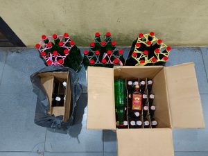 Razia Gabungan Petugas Amankan Puluhan Botol Miras dari Warung Kelontong di Bintan Timur