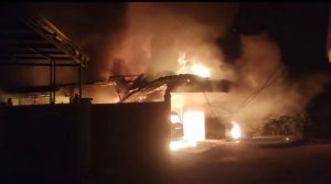 Sebuah Rumah di Jalan Ir Sutami Tanjungpinang Terbakar