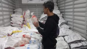 Daging Ayam Segar Mahal, Permintaan Daging Ayam Beku di Bintan Meningkat