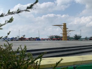 Tugu Daun Sirih Emas Tanjungpinang Destinasi Wisata yang Ramai Dikunjungi Warga