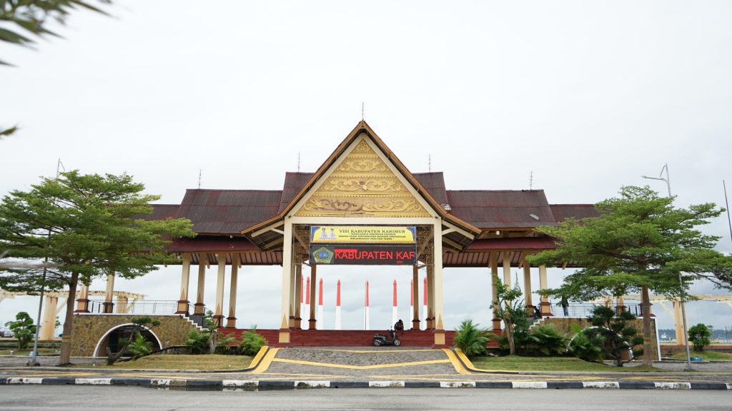 Panggung Rakyat Putri Kemuning Costal Area, Destinasi Wisata Wajib Dikunjungi saat ke Karimun.