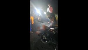 Motor Adu Banteng di Kijang, Dua Pengendara yang Masih Pelajar Alami Luka Parah