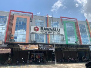 Bawaslu Kepri Himbau Pasang Baliho Bacalon Peserta Pilkada 2024 Tidak Merusak Keindahan Kota