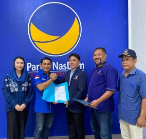 Ahdi Muqsith Daftar Bacalon Kepala Daerah di Bintan Melalui Partai Demokrat dan Nasdem